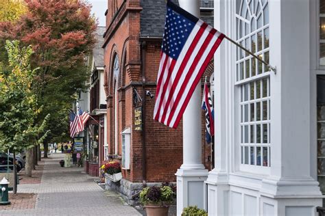 The Most Beautiful Small Towns In Every State | Small town america, Small towns usa, Small towns