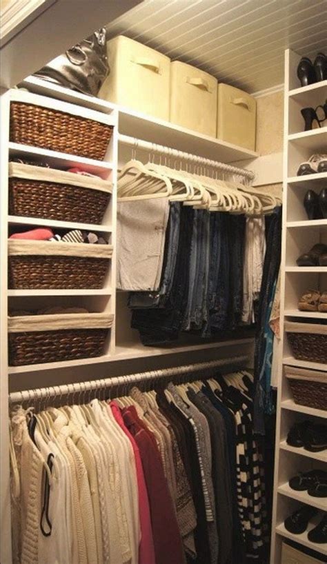 30 Closet Organizer Ideas For Small Walk In Closets