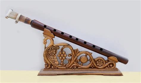 Армянский дудук - духовой музыкальный инструмент