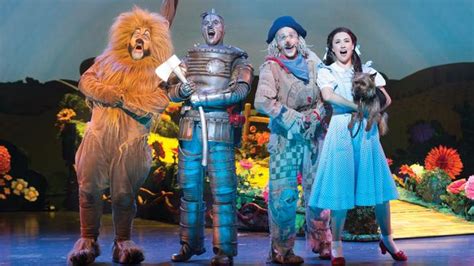 Wizard Of Oz Stage Show In Melbourne Lions And Tigers And Bears Oh My