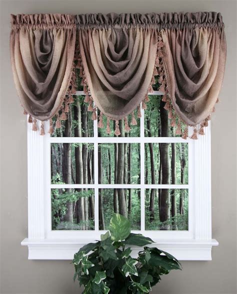 Ombre Waterfall Tasseled Valance Chocolate Achim View All Valances