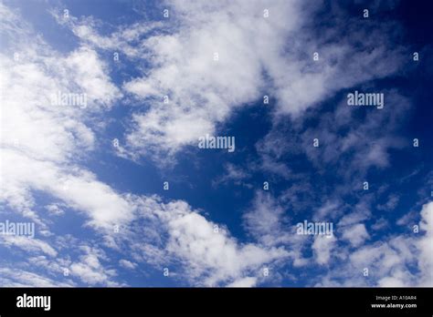 Cloud Formation Altocumulus Castellanus Stock Photo Alamy