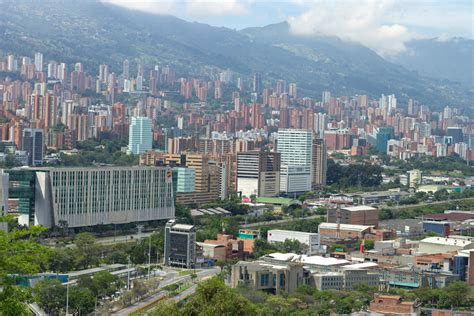 Popular Neighborhoods For Expats Living In Medellín