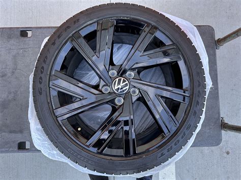 Mk8 Gti Black Wheels San Diego Vw Vortex Volkswagen Forum