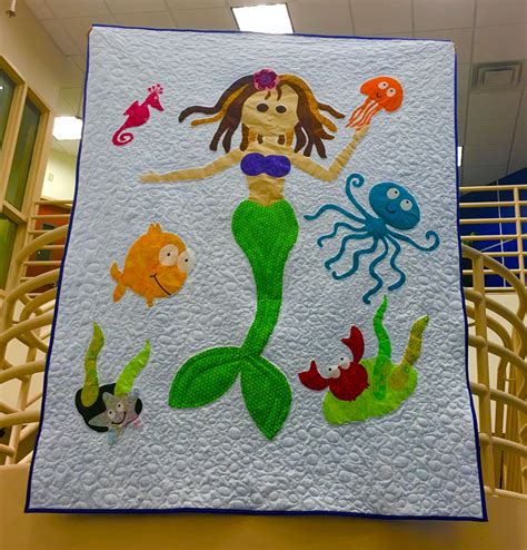 Appliqué Mermaid quilt | Mermaid quilt, Quilts, Quilt patterns