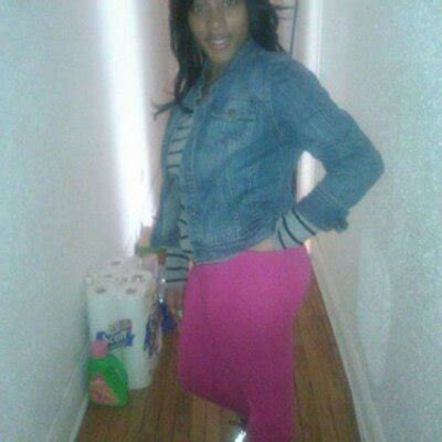Derrick rose reportedly pulled out of a cameo in the good wife at the last minute. DERRICK ROSE WIFE (@HIGHHEELS_NTATS) | Twitter