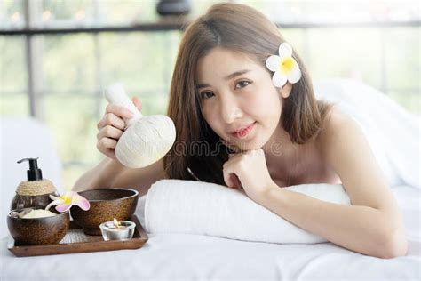 Side View Of Woman Receiving Head Massage In A Spa Stock Image Image Of Adult Body 222777003