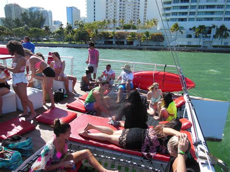 South Beach Party Boats Miami Fl 33131