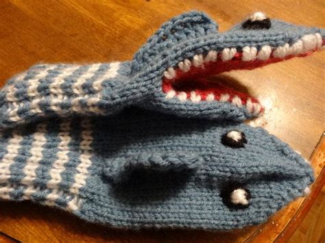 When it comes to knitting socks, there are countless awesome patterns around, as so while they're not a project for beginners, they'll be well within the reach of intermediate knitters, and so much fun to knit and wear, size is available. 17 Best images about knitting - Toys on Pinterest | Free ...