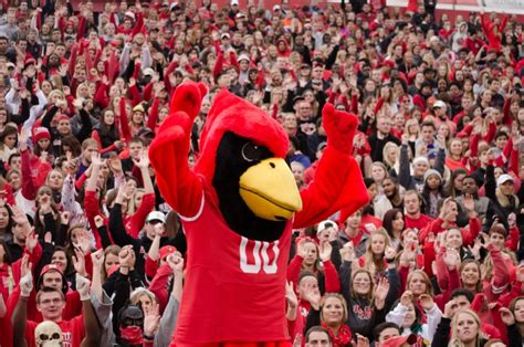 10 Ways To Meet Friends At Illinois State University News Illinois State