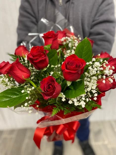 Dozen Red Rose Bouquet Incredible Florist