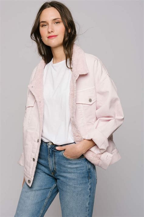 the perfect pink denim jacket women everyday outfits fashion