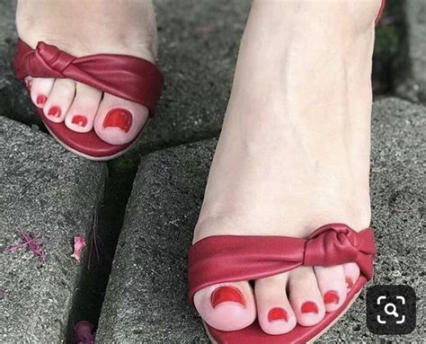 Pin De Steven Choinski En Nails Pies Hermosos De Mujer Pies Bonitos