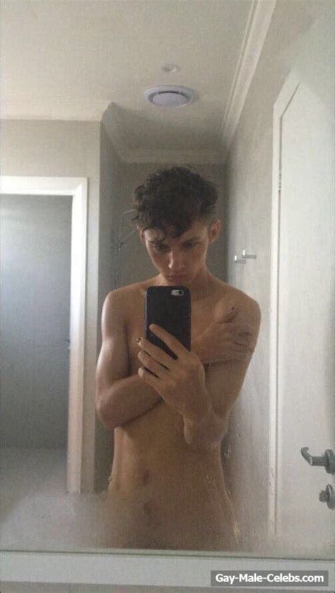 Troye Sivan Shooting His Penis And Asshole In The Mirror The Men Men