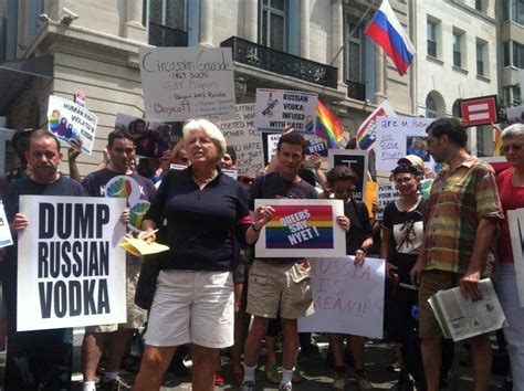 At Russian Consulate Lgbt Activists Protest Anti Gay Laws Huffpost Uk Queer Voices