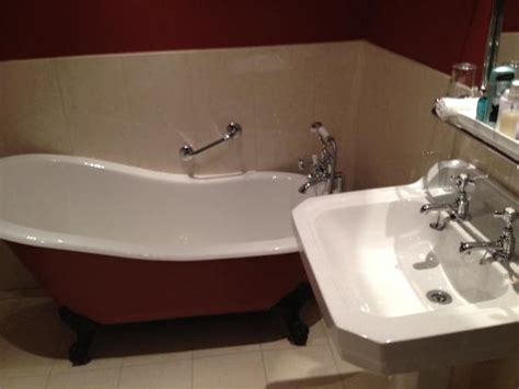 Cleanest Bath Ever Picture Of Cahernane House Killarney Tripadvisor