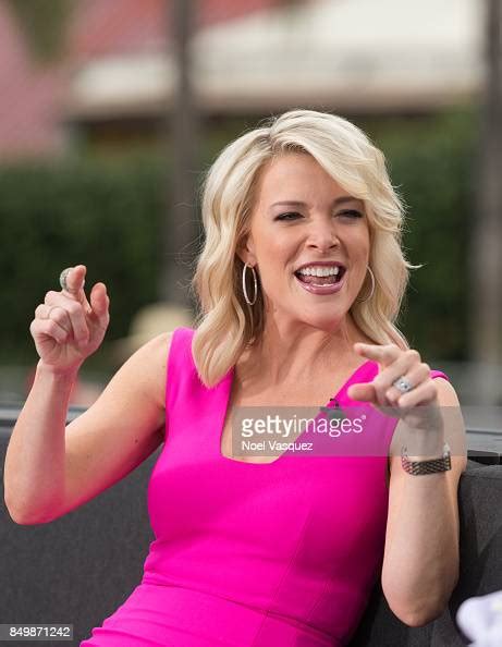 Megyn Kelly Visits Extra At Universal Studios Hollywood On News