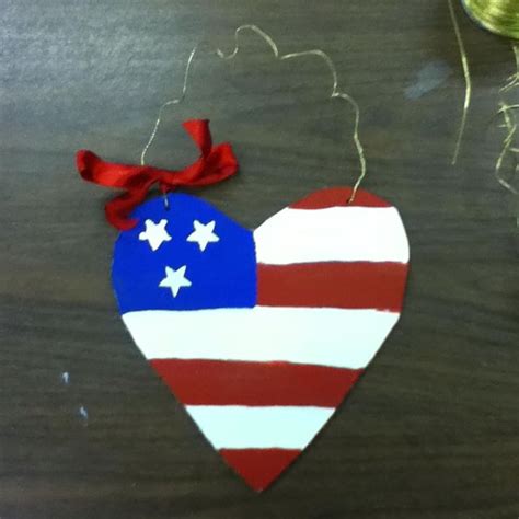 Craft for nursing home Residents | Nursing home crafts, Elderly crafts