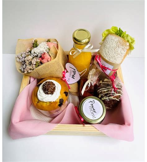 Tenemos recetas originales y fáciles, para todos la mejor de las maneras de despertarse y celebrar un estupendo día en familia. Desayunos para Mamá en el Día de la Madre - LolaFlora