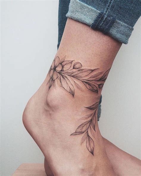 Female Ankle Tattoos 30 Pretty Ankle Tattoo Ideas For Women Styles Weekly Showing Off A