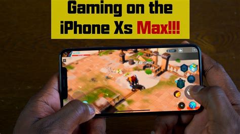 Gaming On The Iphone Xs Max Youtube