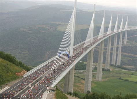 Millau Viaduct France Most Interesting Bridges Worlds Longest Bridge