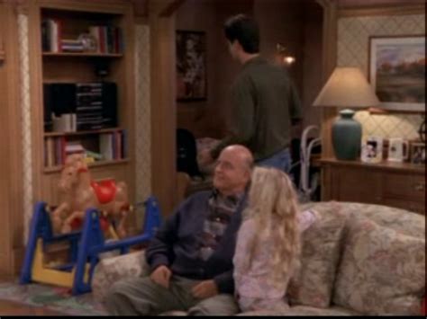 1x02 I Love You Everybody Loves Raymond Image 24842876 Fanpop