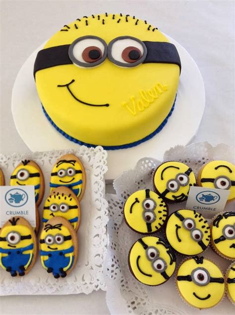 After posting this various minion birthday cake design ideas, we can guarantee to impress you. Creative Despicable Me Minion Birthday Cake Ideas - Crafty ...