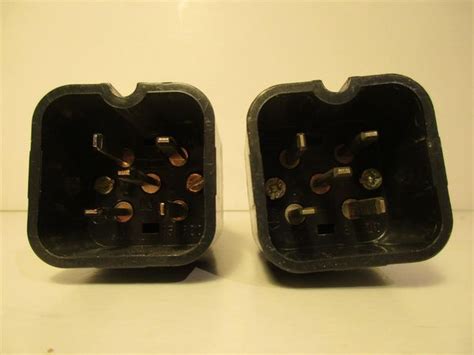 Diese stecker werden nicht mehr hergestellt, deshalb gebraucht, gereinigt und geprüft. Stecker J15 5 Polig kaufen auf Ricardo