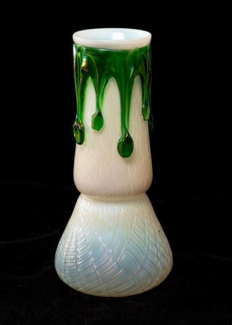 Antique Wilhelm Kralik Art Nouveau Green Drop And Mother Of Pearl Glass Vase Code 0795 With