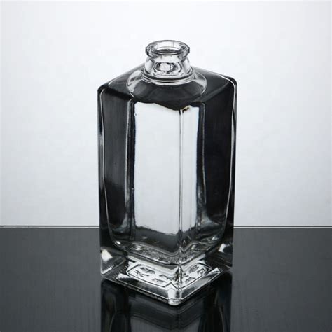 Custom 500ml 700ml 750ml Square Glass Bottles High Quality French Square Glass Bottles French
