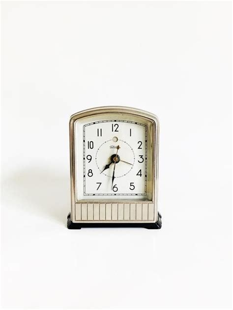 Vintage Telechron Silver Art Deco 1930 S Clock Retro Etsy Silver