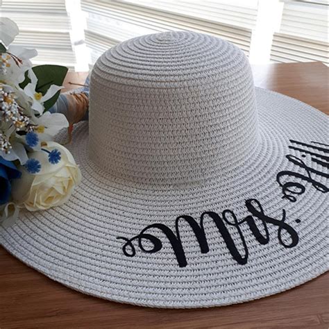 personalized floppy beach hat custom name birthday t bride to be t mrs honeymoon floppy