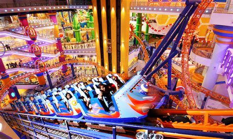 Jadikan anda atau perniagaan anda seperti seorang artis yang. Ini Sebab Taman Tema Berjaya Times Square Bakal Kena Serbu!