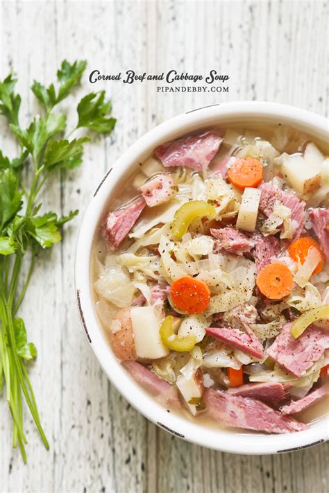 Arrange the corned beef and cabbage on a platter together… Crockpot Corned Beef and Cabbage Soup