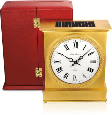 Golden Miniature Golf Clock Quartz Brass White Dial Marked Campestre