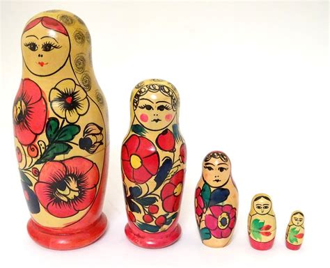 Sold Price A Set Of Russian Matryoshka Babushka Dolls Comprising 5 Graduated Wood June 5