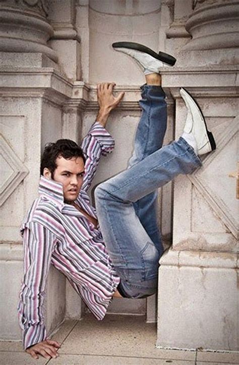 Awkward Model Poses That Will Force You To Say Wtf 45 Pics Page 2