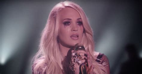 Carrie Underwoods Cry Pretty Watch New Music Video Rolling Stone
