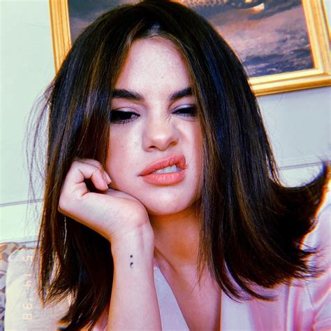Új tetkót varratott Selena Gomez íme az összes eddigi tetoválása és a jelentésük MUSICDAILY