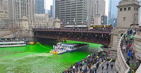 How The Chicago River Gets Dyed Green For St Patricks Day 2019