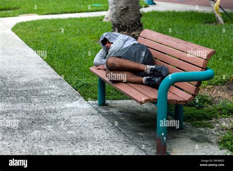 Vagabond Man High Resolution Stock Photography And Images Alamy