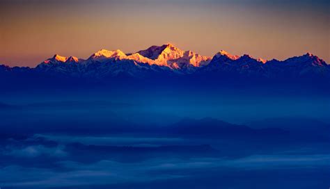 Sunrise At Kanchenjunga Range Of Himalaya Sunrise At Kanchenjunga