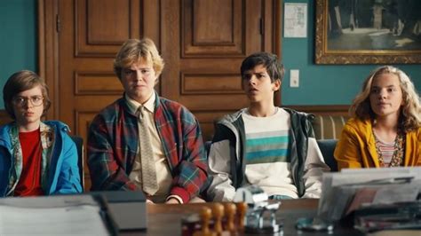 Tkkg, bezeichnet ursprünglich eine von rolf kalmuczak unter dem pseudonym stefan wolf erschaffene deutsche jugendbuchreihe sowie die darauf beruhende gleichnamige hörspielserie. Die TKKG sind zurück: Trailer zum neuen Kinoabenteuer