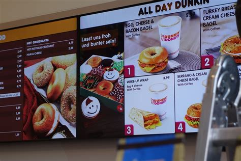 Dunkin Coffee Calorie Menu The Healthiest Ways To Order At Dunkin