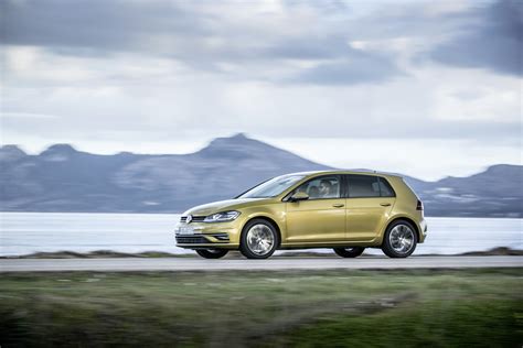 Edmunds also has volkswagen golf pricing, mpg, specs, pictures, safety features, consumer reviews and more. 2019 Volkswagen Golf 8 Teased At Supplier Summit In ...