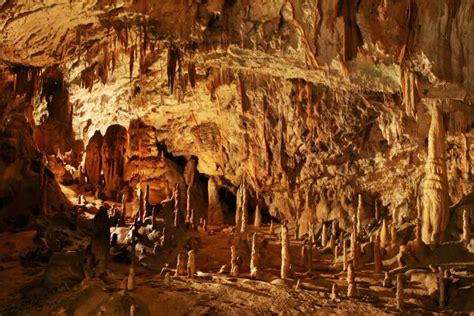 Test Your Knowledge Of Caves Quiz Earth Lessons Dk