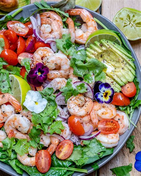 In a medium bowl, whisk together avocado oil, lime juice, cilantro, salt and pepper. Shrimp And Avocado Salad With Cilantro And Lime - Recipe Video