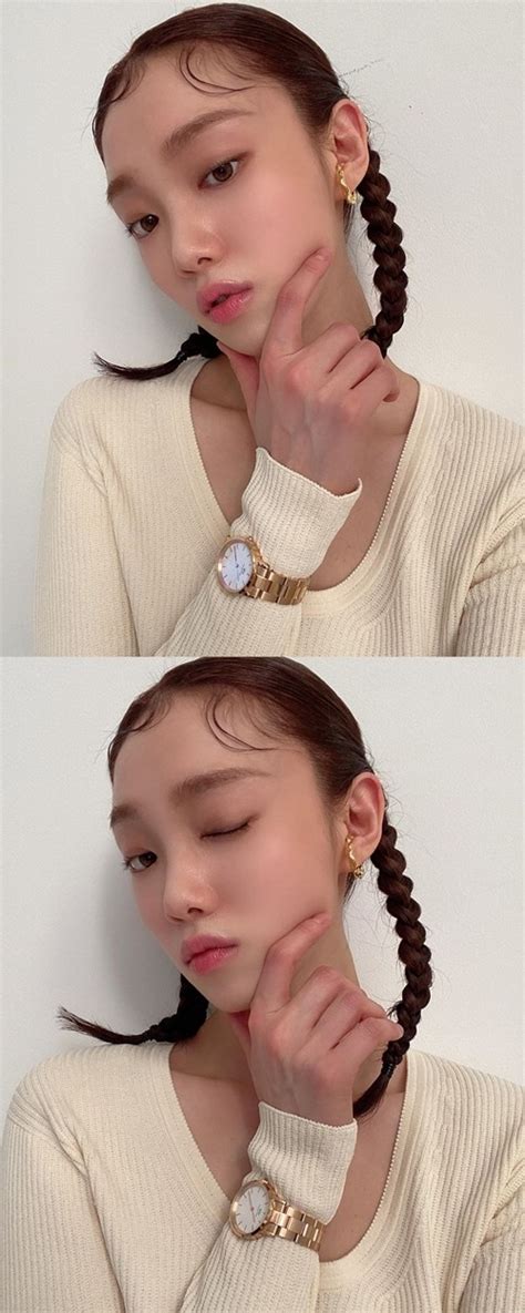 We did not find results for: 이성경, 가닥 앞머리+땋은 양갈래로 업그레이드된 인형미모
