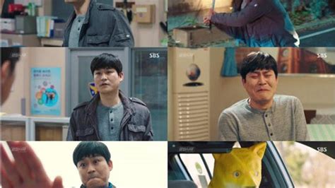 <i burn> 활동에서 단발 모양이 멍멍이 하쿠 말고 센과 치히로의 행방불명의 하쿠와 닮았다. '열혈사제' 김성균, '범죄와의 전쟁' 단발머리 시절 회상…'폭소 ...